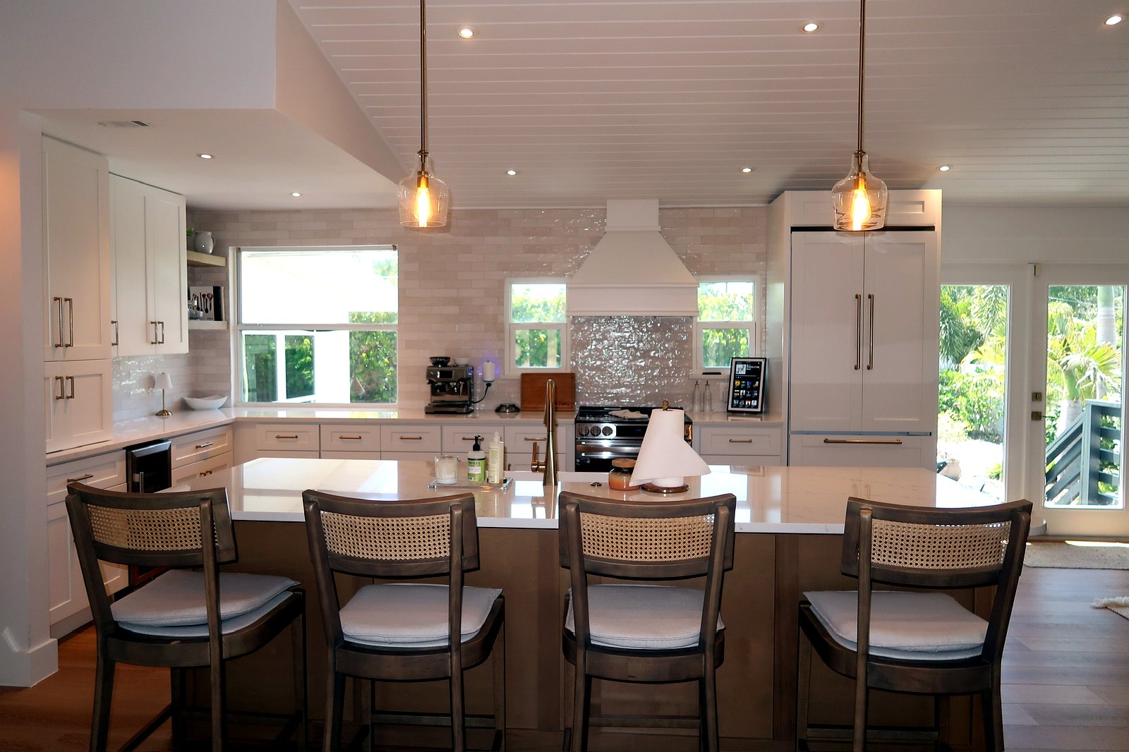 Luxury kitchen remodeling project by AR ECS CORP